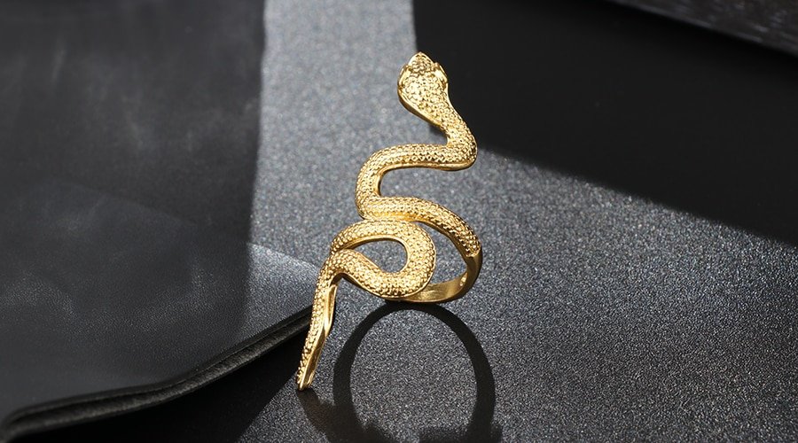 Women's Snake Multilayer Ring